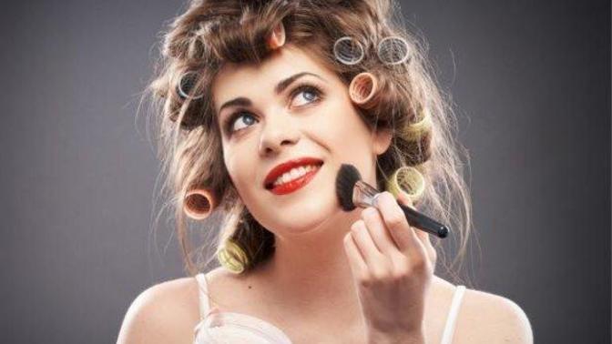 Ezeli Rakip Firmaların Fondötenlerini Denedim! 😍😍 Oriflame mi Farmasi mi?