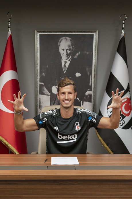 Son Şampiyon Beşikaşın Bu Yıl Yaptığı Transferler ve İlgilendiği Futbolcular