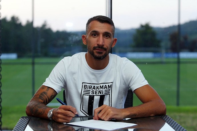 Son Şampiyon Beşikaşın Bu Yıl Yaptığı Transferler ve İlgilendiği Futbolcular