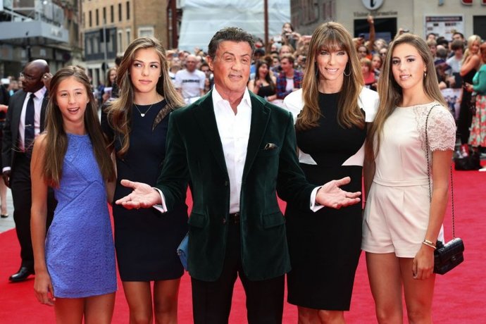 Afganistan Gündemine Rambolu Bir Bence: Geçmişin Işıltılı Günlerinden Bugüne Sylvester Stallone Hakkında 15 Şaşırtıcı Gerçek