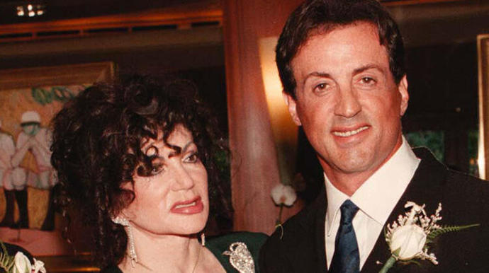 Stallonenin geçen yıl vefat eden annesi Jackie Stallone