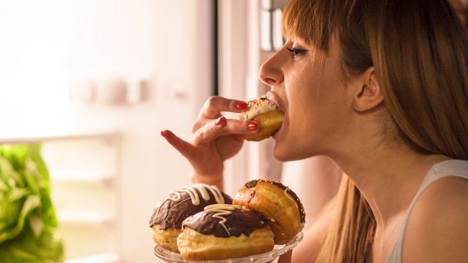Açıklıyorum: Yemek Yerken Dikkat Etmeniz Gereken 10 Şey
