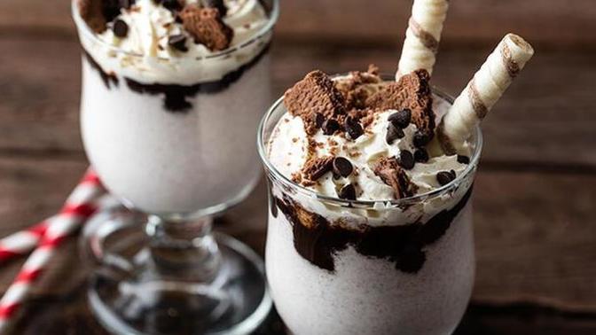 Serinleten Bir Lezzet: Dondurmalı Milkshake Tarifi!