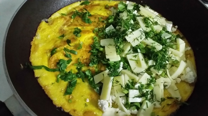 Spor Yapanlar Ve Protein Dengeli Beslenenler İçin 3 Peynirli Omlet Tarifi 🍳