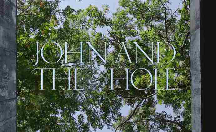Ailesini Bir Delikte Esir Tutan Bir Çocuğun Sarsıcı Gerçeği: John and the Hole
