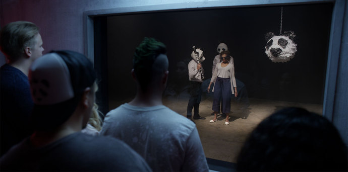 Reality Şova Katılan Sekiz Ünlünün Hayatta Kalma Yarışması: Funhouse