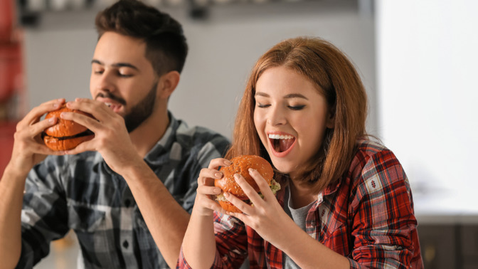 6 Maddede Seni Şaşırtıyoruz: Etsiz Hamburger Olur mu?