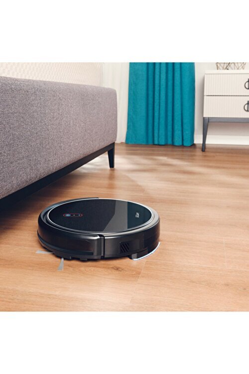 Robot Süpürgenin “Ben Tek, Siz Hepiniz” Dediği 5 An