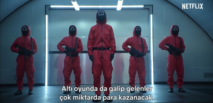 Yetişkinler Çocuk Oyunları Oynarsa Ne mi Olur? Kan Donduran Oyun Squid Gamei İzliyoruz!