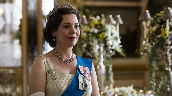 Emmy Ödüllü The Crown Dizi İncelemesi