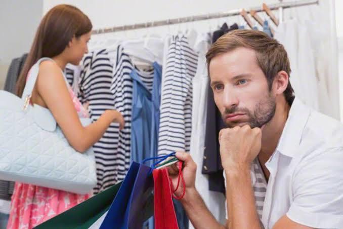 Alışveriş Bağımlılığı Nedir? Alışveriş Bağımlılığından Nasıl Kurtulunur?