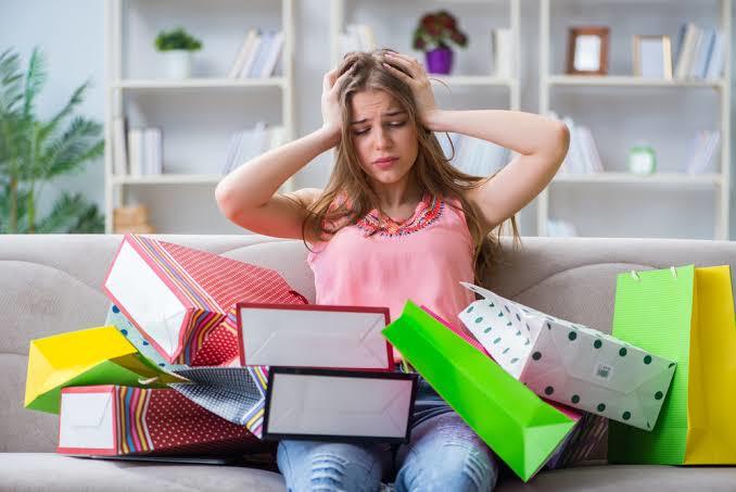 Alışveriş Bağımlılığı Nedir? Alışveriş Bağımlılığından Nasıl Kurtulunur?