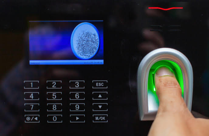Yüz Tanıma (Face ID) Teknolojileri Sonumuz Olabilir mi?