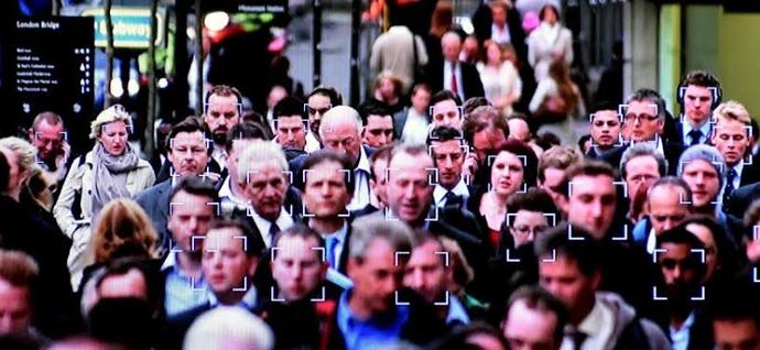 Yüz Tanıma (Face ID) Teknolojileri Sonumuz Olabilir mi?