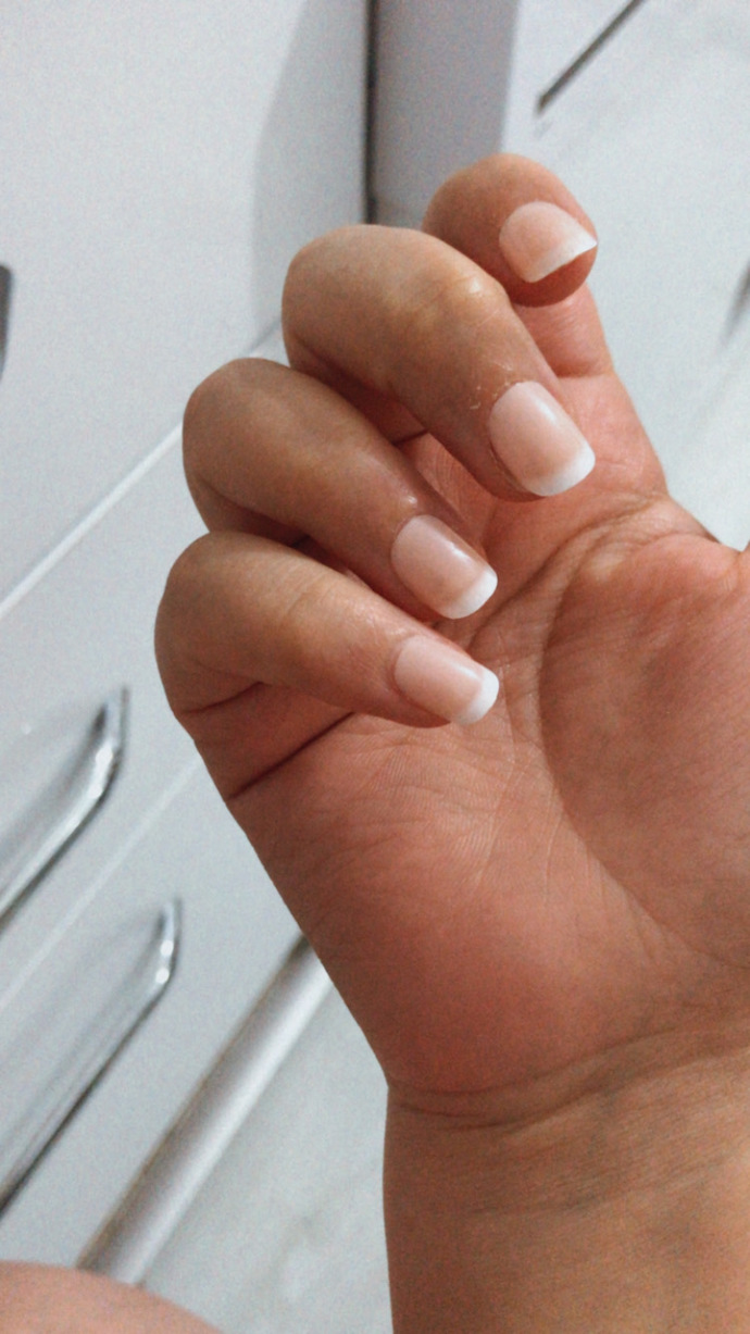 Daha Uzun Tırnaklar İçin: Hızlıca Tırnak Uzatma Yöntemleri 💅