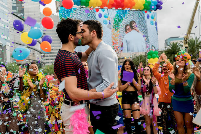 8 Yabancı, 8 Şehir, 8 Güç, Tek Bağlantı. Alışılmışın Dışındaki Bilimkurgu; Sense 8