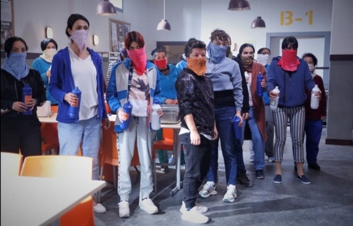 Bir Avluya Sığan Yüzlerce Ömür, Fedakarlığın Bedeli, Masumiyetin Yok Oluşu; “AVLU”