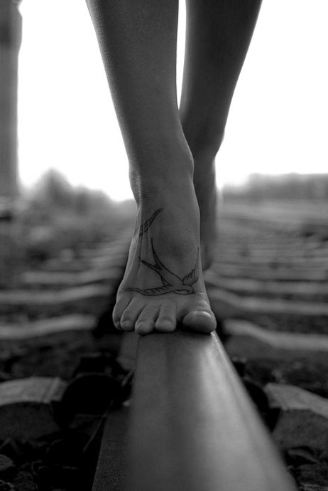 5 Adımda Ayak Fetişi Dünyasına Giriş Yapın! Muhteşem Bir Footjob İçin Bilmeniz Gerekenler