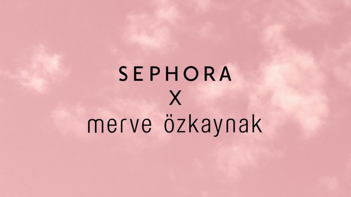 Güzelleşme Zamanı: Merve Özkaynak’ın Makyaj ve Cilt Bakım Ürünlerine Bayılacaksın!