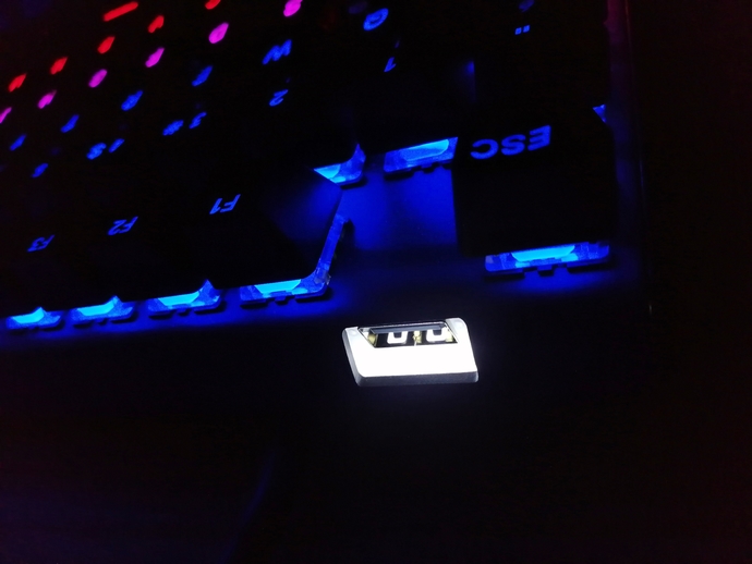 OLED Ekranlı Steelseries Apex 7 Mekanik Klavye İncelemesi