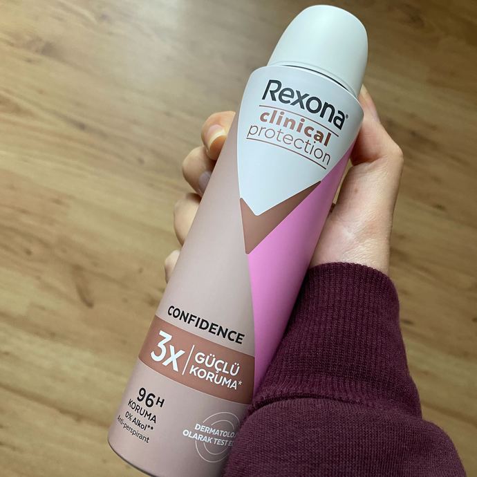 Terleme Problemi Olanlar Buraya: YENİ REXONA CLINICAL PROTECTION En Tempolu Günlerimde Bile Ter Kokusuna İzin Vermiyor!