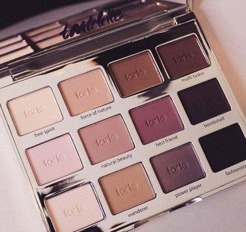 Makyaj Yapmayı Sevenler İçin Aşık Olacağınız, Doğal Görünecek Hafif Renkli Tonlar👄💄💫💅!