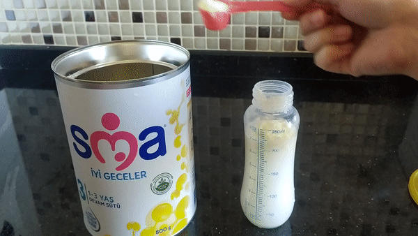 Huzurlu Uyuyan Çocuklar, Mutlu Ebeveynler: SMA 3 İyi Geceler Devam Sütü İle Her Şey Yolunda!