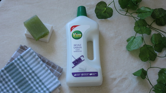 Vim Beyaz Sabun Yüzey Temizleyicisi