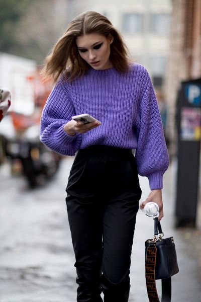 Pantone 2022 Renginin Kadın Modasına Yansımaları