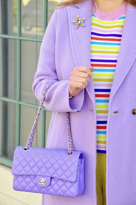 Pantone 2022 Renginin Kadın Modasına Yansımaları