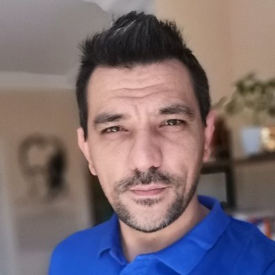Eğitim Danışmanı Muhammet Eroğlu