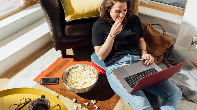 Film İzlerken Keyfinize Keyif Katacak Atıştırmalıklar 🍿