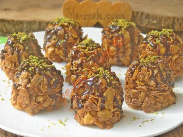 Kozalak tatlısı