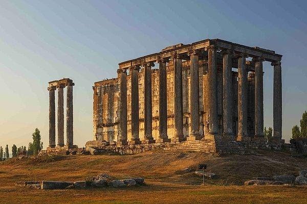 Keşfedilmeyi Bekleyen Antik Şehir: Aizonai