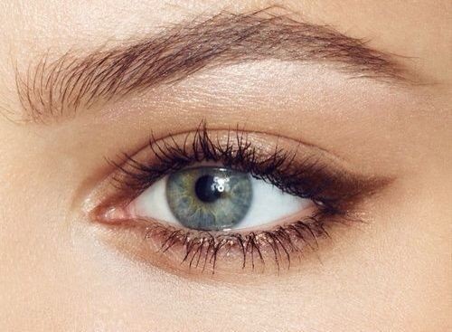Buğulu Eyeliner
