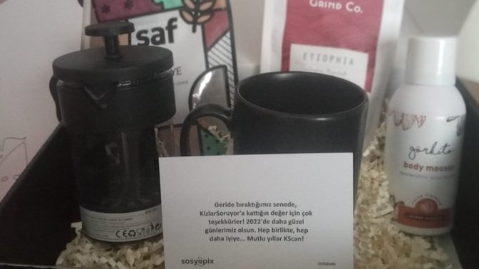 KizlarSoruyor'dan Jest! Yılbaşı Hediyelerim Geldi❤