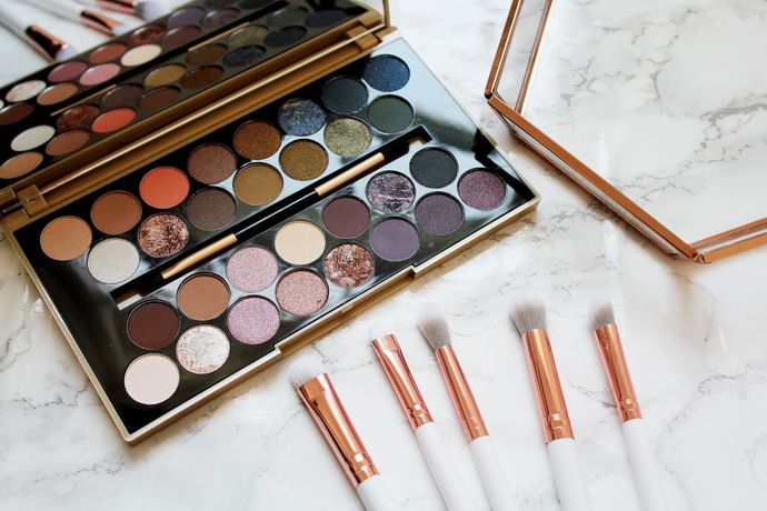 Makeup Revolution-Fortune Favours The Brave