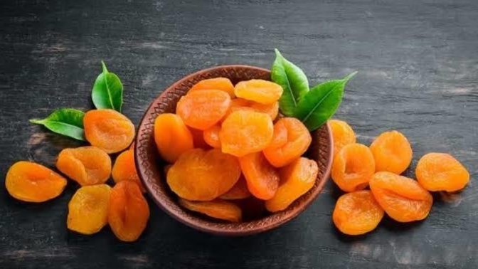 Doğal Yöntemlerle Kayısı Nasıl Kurutulur?