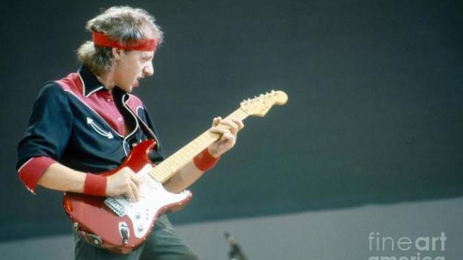 Efsanevi "Dire Straits" Gitaristi Mark Knopfler ve Kariyeri