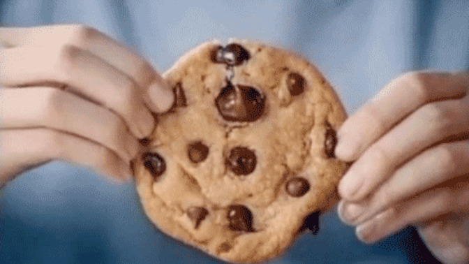 Ağızda Dağılan Damla Çikolatalı Kurabiye🍪