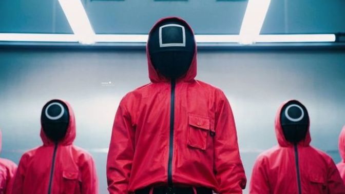 Bu Yıl Top 10'dan İnmeyen En İyi 2 Netflix Dizi İçeriği!