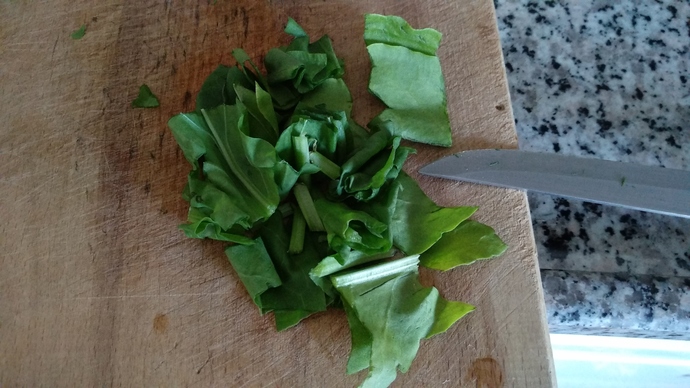 Kış Mevsiminde Salatasız Kalmayalım: Tahıllı Salata Tarifi 🥗