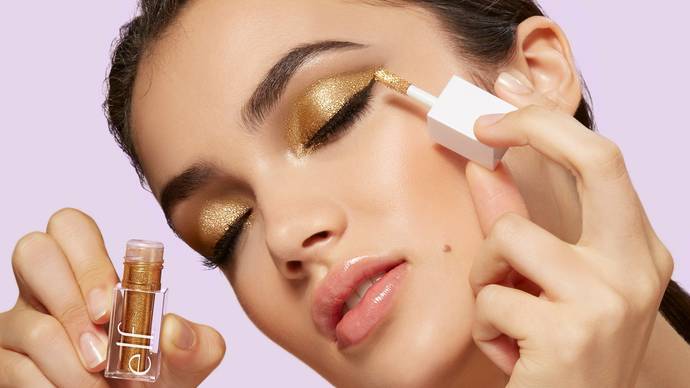 Glitter eyeshadow