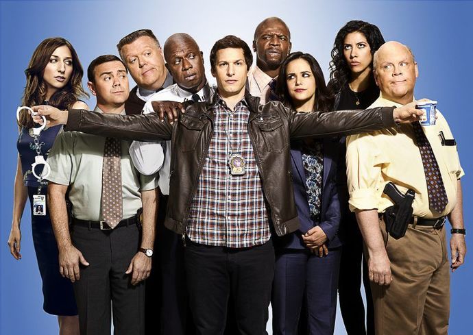 En İyi Komedi Müzikal Ödülünü Alan Brooklyn Nine-Nine Dizisine Hala Başlamadıysanız Çok Şey Kaçırıyorsunuz!