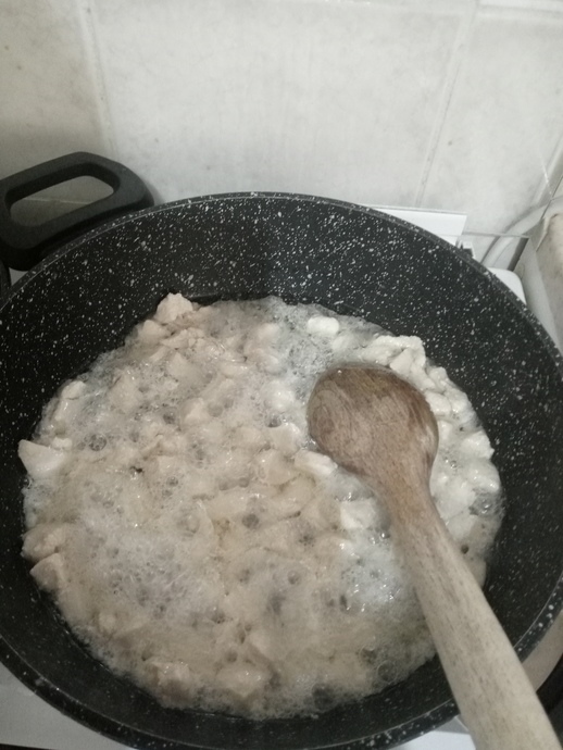 Bugün Ne Yemek Yapsam Derdinden Kurtaran Pratik Tavuk Sote Nasıl Yapılır?
