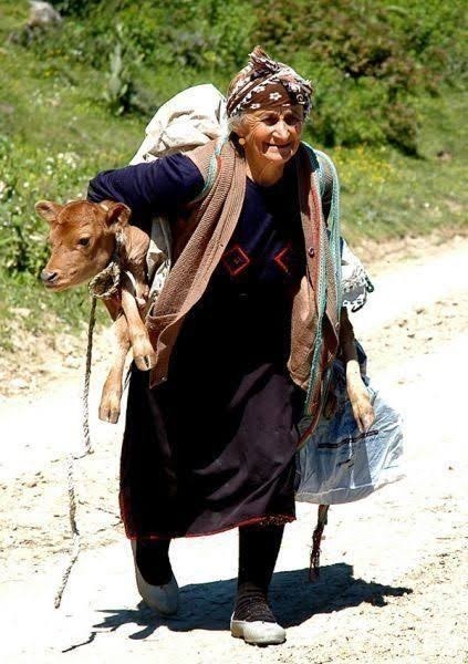 Açılın Kapılar Yılın Kadını'na Gidelim! İşte Karşınızda KScanlar'ın Oylarıyla Belirlenen Yılın Sembol Kadını! 🥳