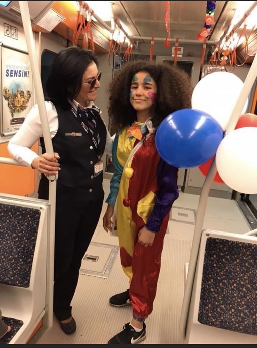 Kadın Makinist? O da Var: Makinist Serpil Çiğdem’in İlham Verici Yeraltı Yolculuğu 🚇🚆