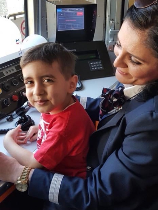 Kadın Makinist? O da Var: Makinist Serpil Çiğdem’in İlham Verici Yeraltı Yolculuğu 🚇🚆