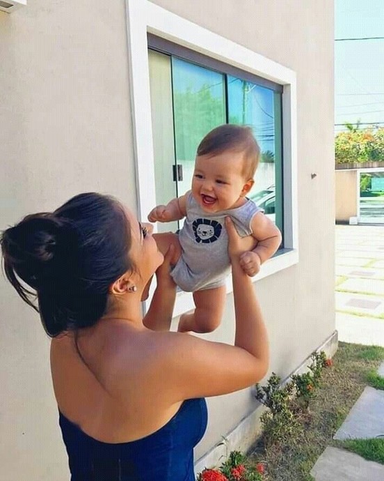Bebeklerin Yaz Dönemini Konforlu Geçirmeleri İçin Dikkat Etmemiz Gerekenler!