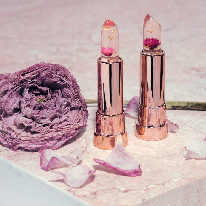 İşte En Popüler Farklı Ambalajlara Sahip Makyaj Malzemeleri💄